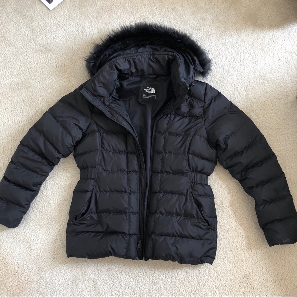 Black north face puffer coat